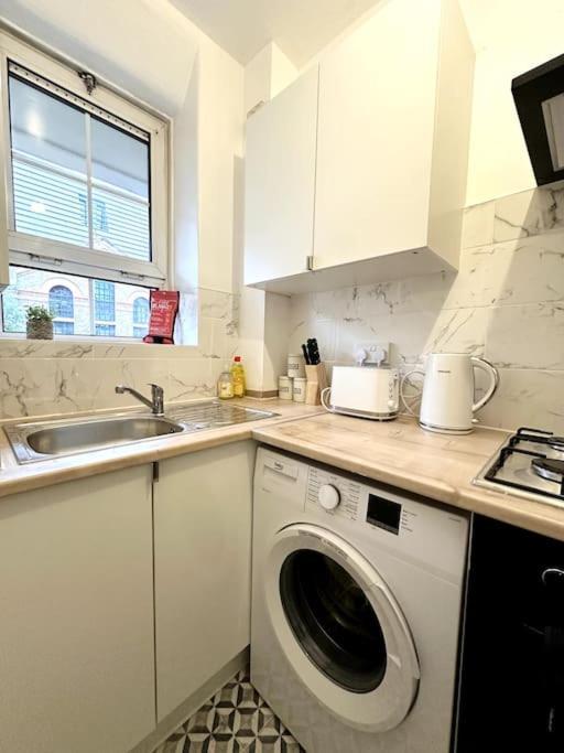 Quirky 3 Bedroom Flat In Shoreditch London Exterior foto